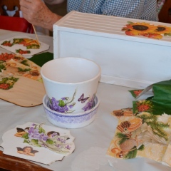 Warsztaty decoupage w ramach projektu Lokalnej Grupy Działania Dunajec-Biała