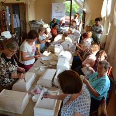 Warsztaty decoupage w ramach projektu Lokalnej Grupy Działania Dunajec-Biała